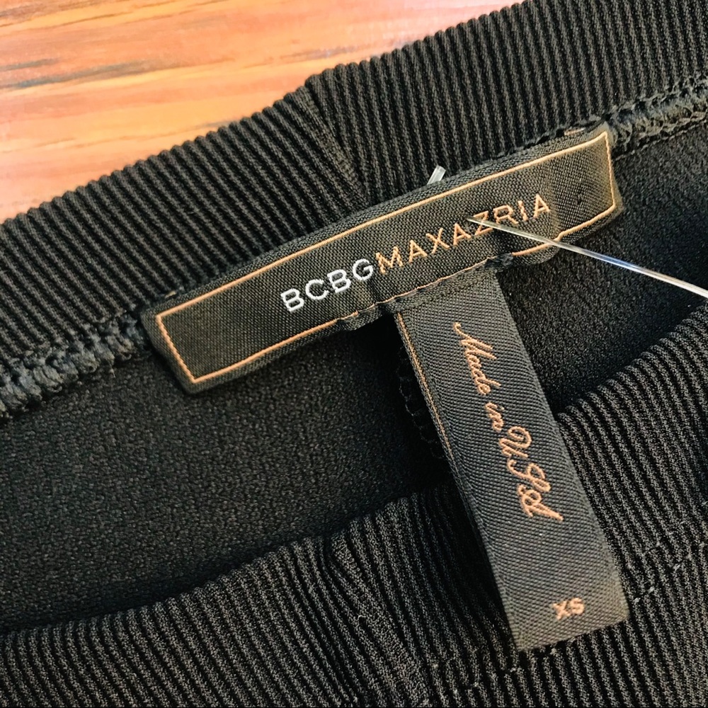 BCBG Leggings with Zipper Detail - Picture 9 of 9